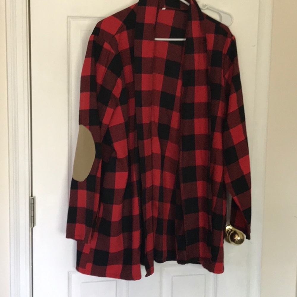 Women’s buffalo plaid front elbow patch cardigan